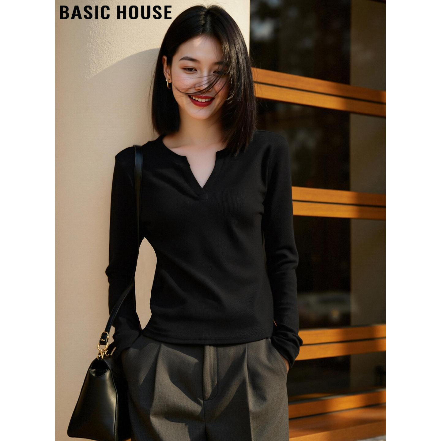 Basic House/百家好休闲百搭黑色V领长袖T恤女2026春季修身打底衫