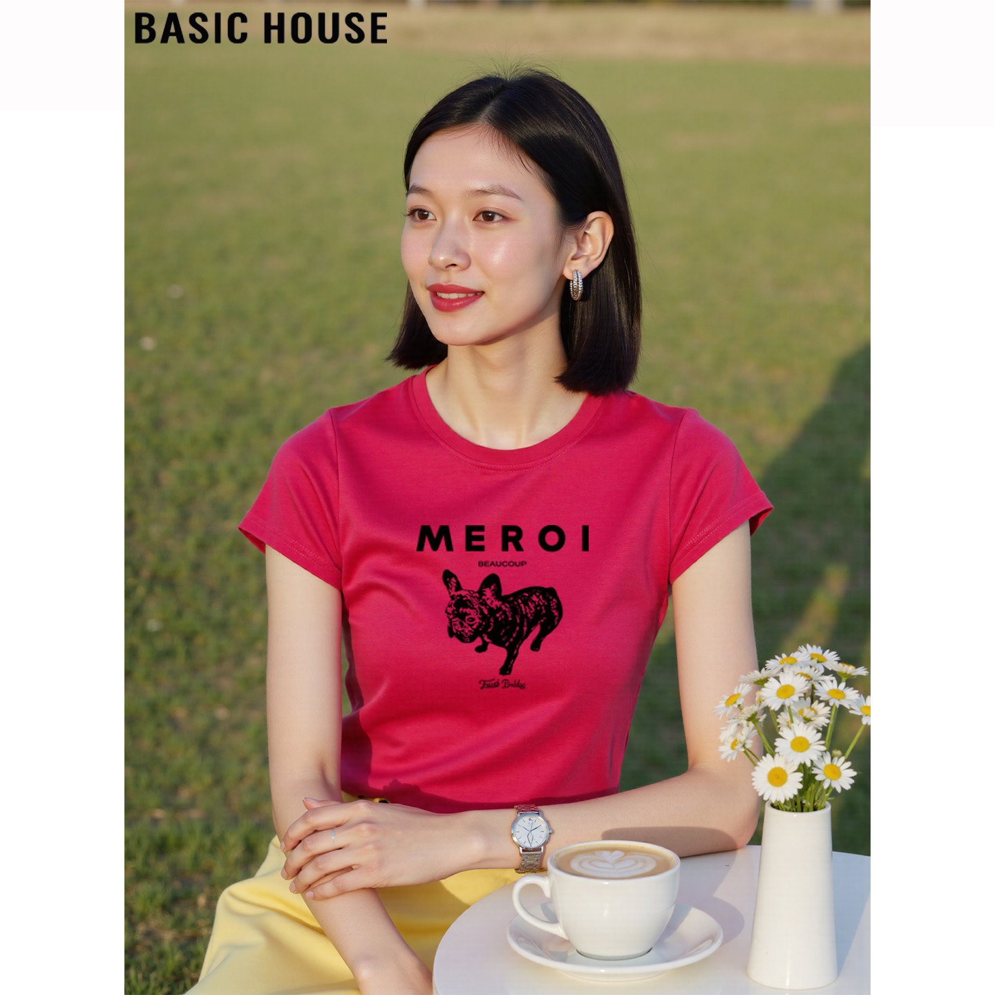 Basic House/百家好独特漂亮树莓红色正肩短袖T恤女夏季印花体恤