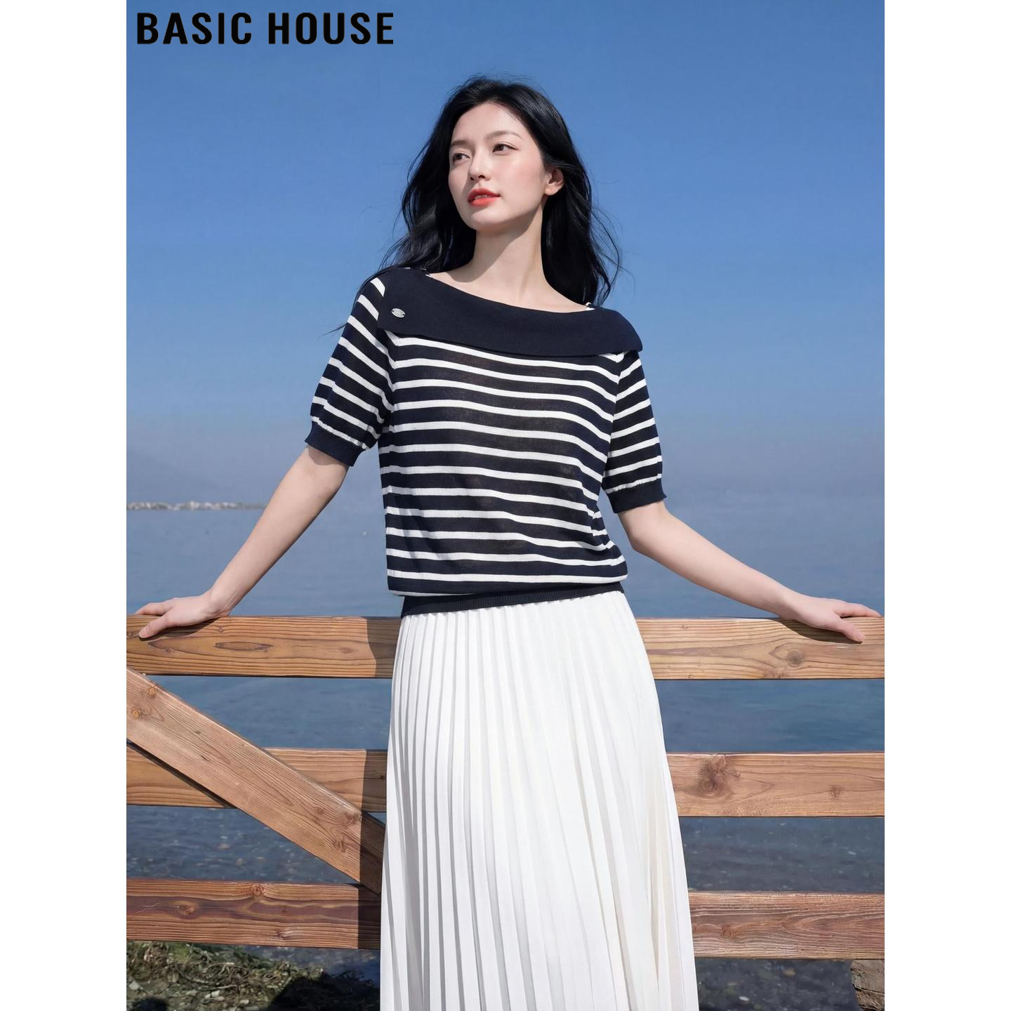 Basic House/百家好黑色条纹100%天丝薄款一字领短袖针织衫女夏季