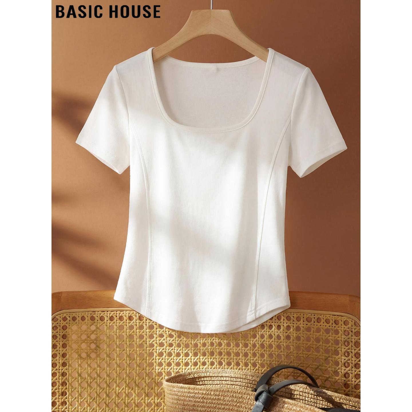 Basic House/百家好白色收腰U领短袖T恤女夏季通勤风修身正肩上衣