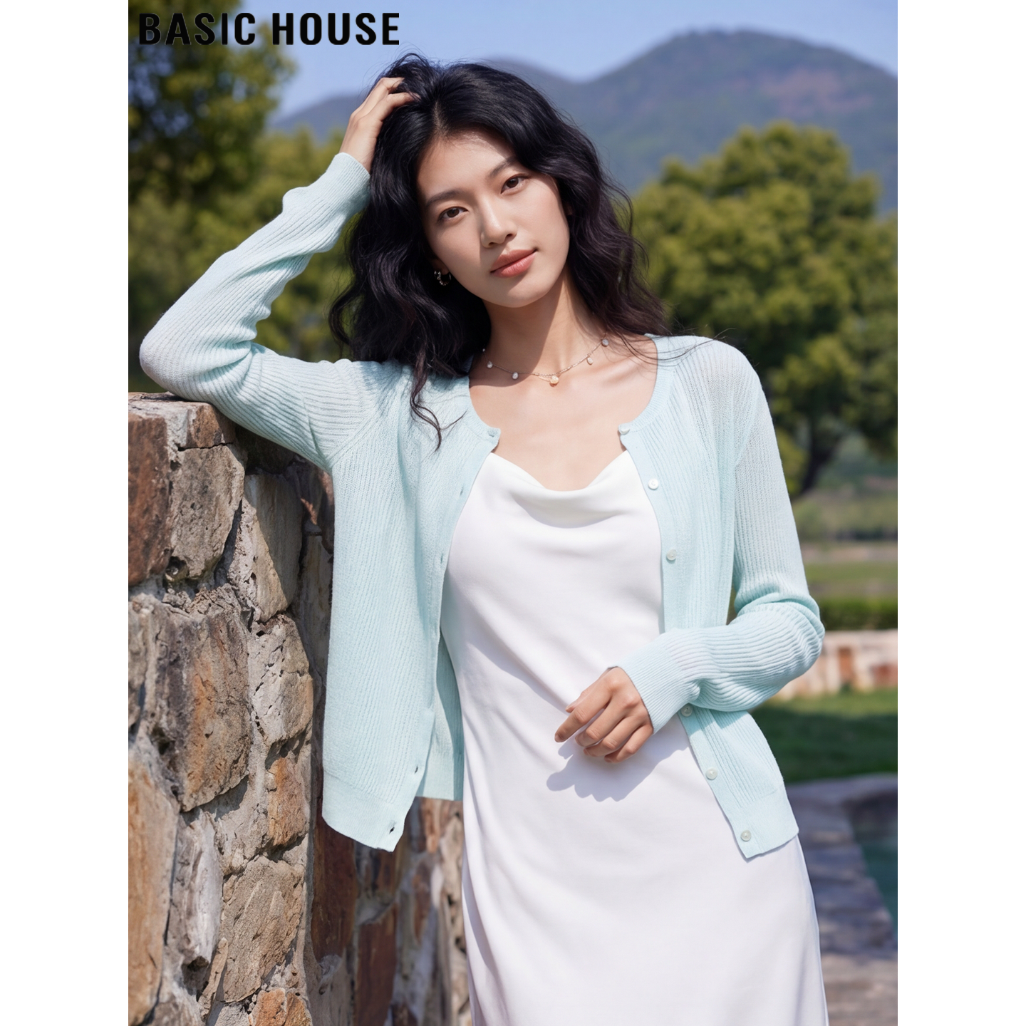 Basic House/百家好绿色天丝薄款配吊带防晒罩衫女夏冰丝开衫外套