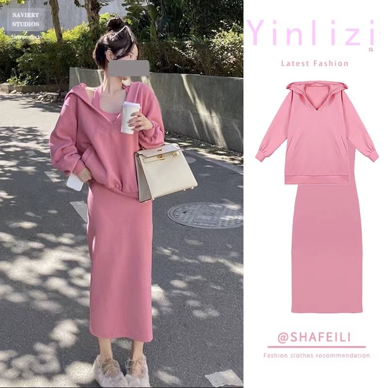 大码高级感奶系穿搭炸街套装女早秋胖mm300斤卫衣连衣裙子两件套