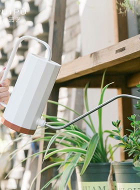 长嘴塑料洒水壶家用浇花壶施肥壶淋花盆栽浇水神器园艺工具