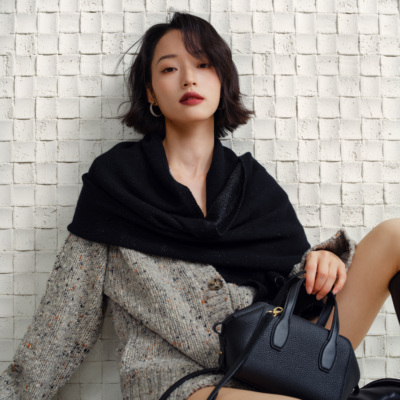 uffie于绘花呢羊毛针织长开衫