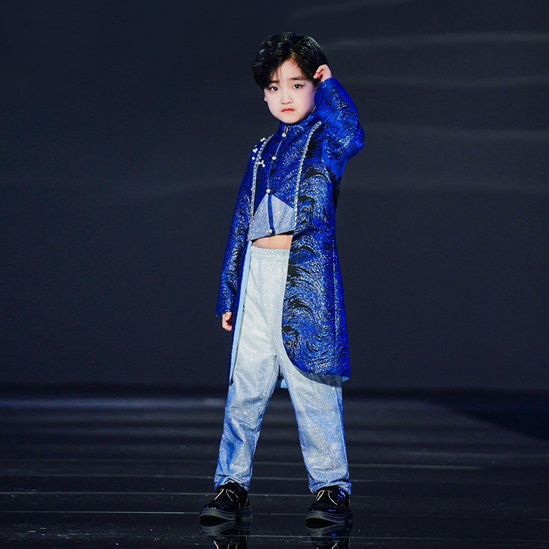 男童礼服套装2024新款模特走秀儿童西装潮服主持人舞台钢琴演出服