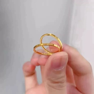 小众设计简约情侣对戒食指尾戒指环 极细素圈戒指女18k黄金色经典