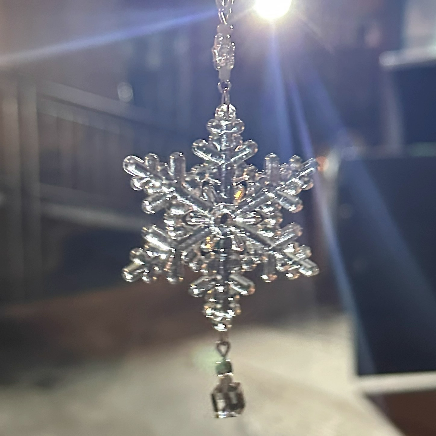 冬日一片冰透雪花钥匙扣挂件