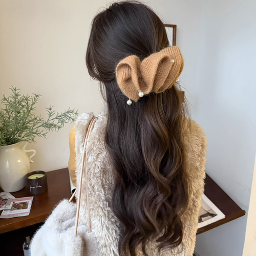 名狐针织云朵皮质大号盘发鸭嘴夹