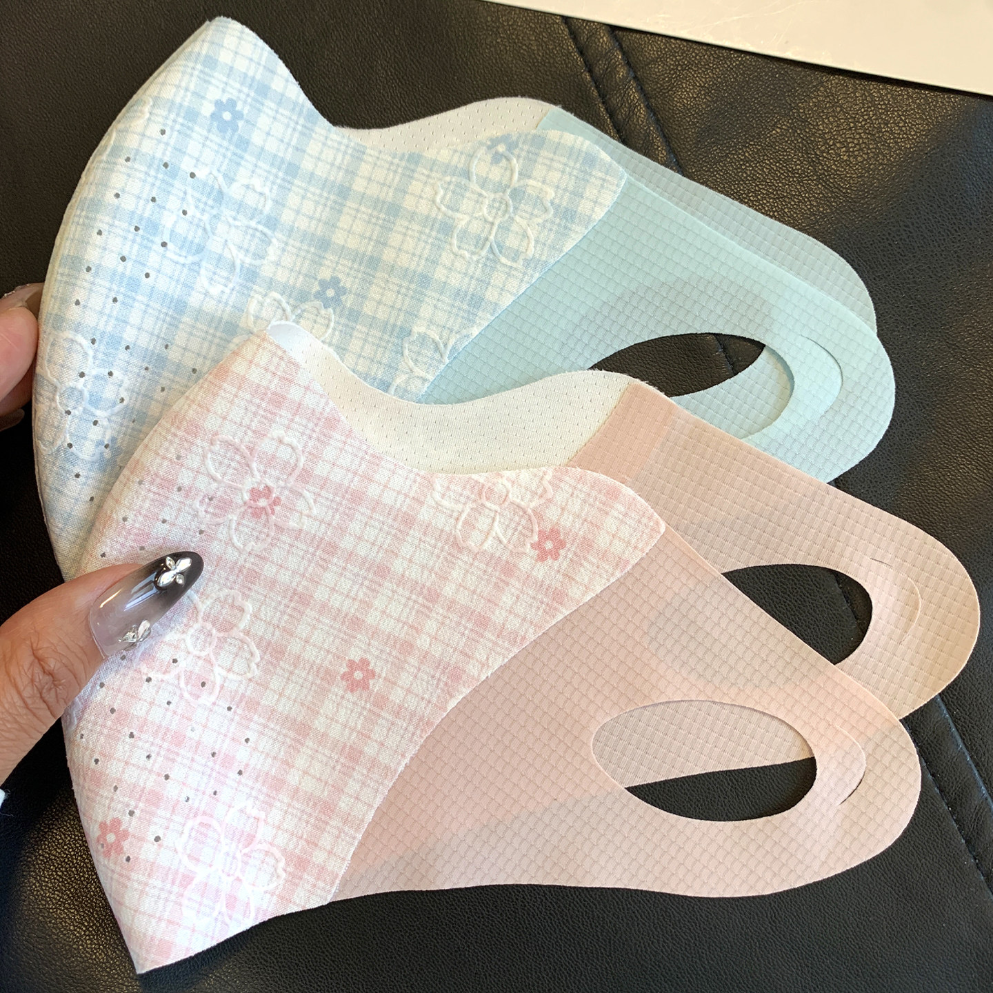 防晒夏季冰丝面罩女花朵透气显脸小遮阳口罩彩色无痕格子图0605d