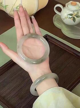 不知春上青山渐变翠绿手镯新中式清冷感小众古风气质简约仿玉手镯