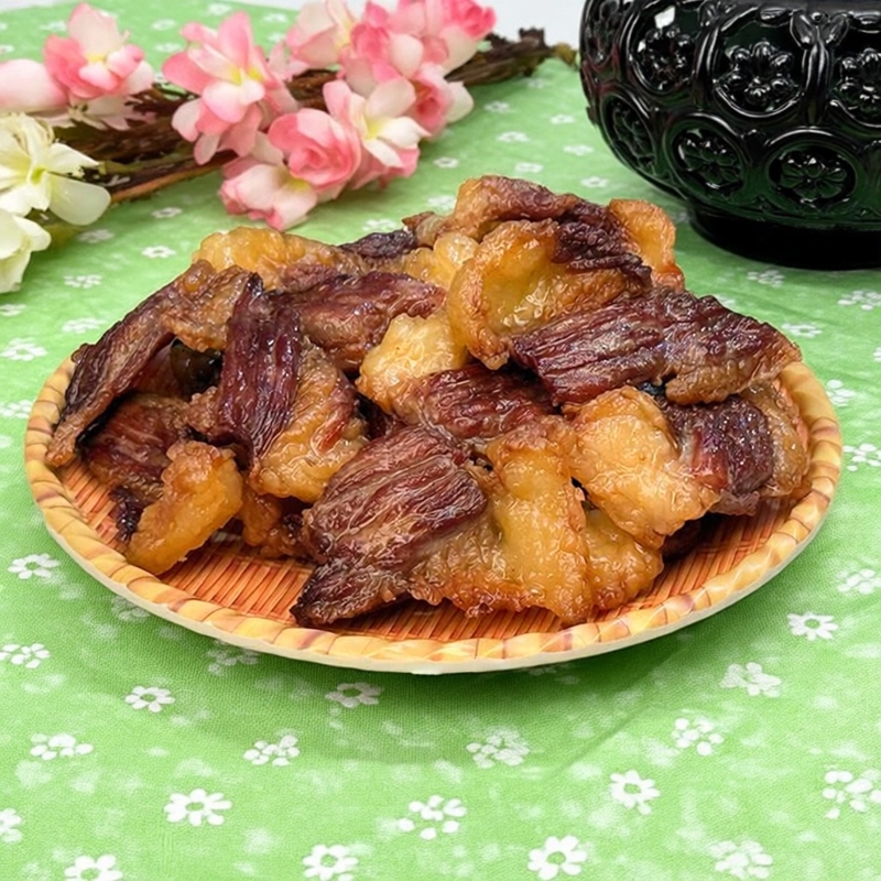 塔哈莱云南牛干巴油淋牛胸口熟食原味清真肥瘦风干牛肉干开袋即食