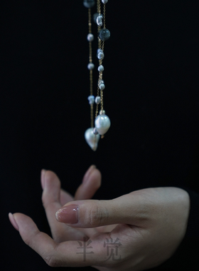 半觉黑色泪滴毛衣链