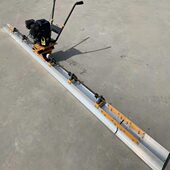 汽油超级振平尺 星诺厂家手扶式 热销