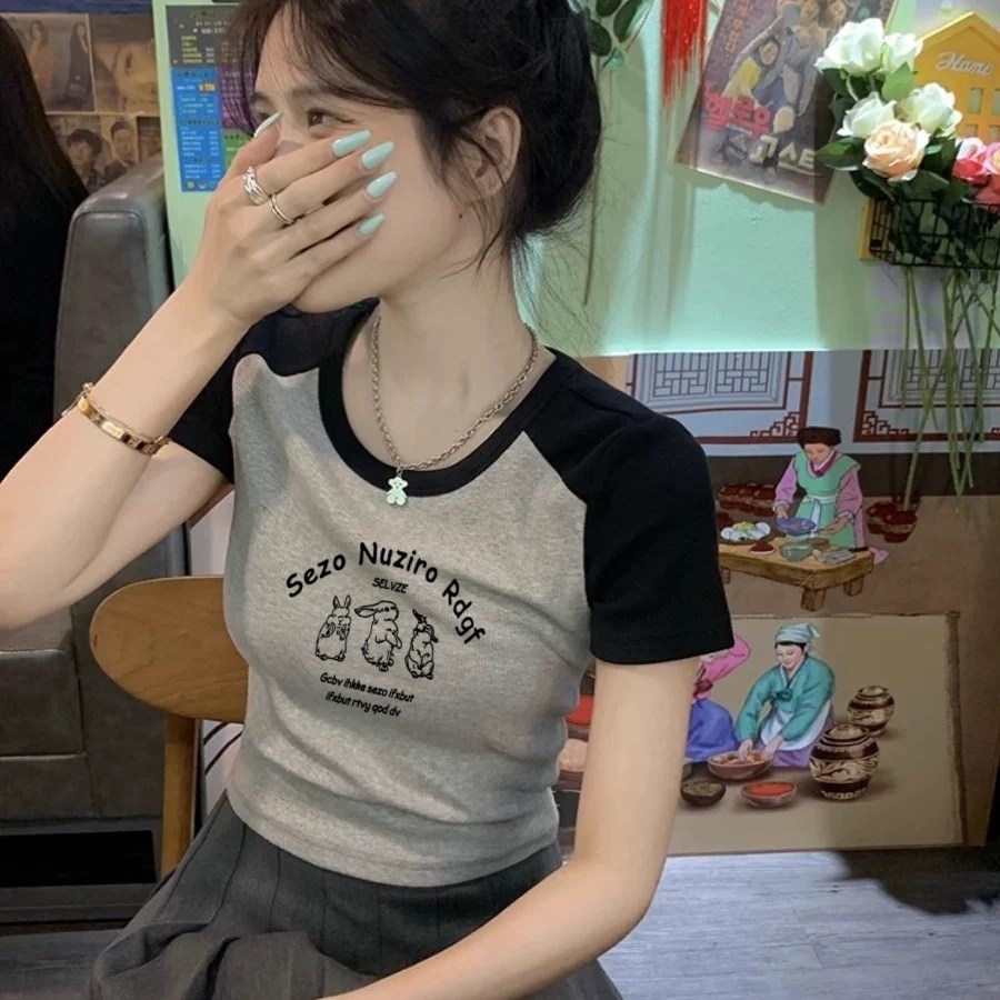 小个子插肩袖修身显瘦t恤女短袖夏季设计感小众高级紧身短款上衣图片