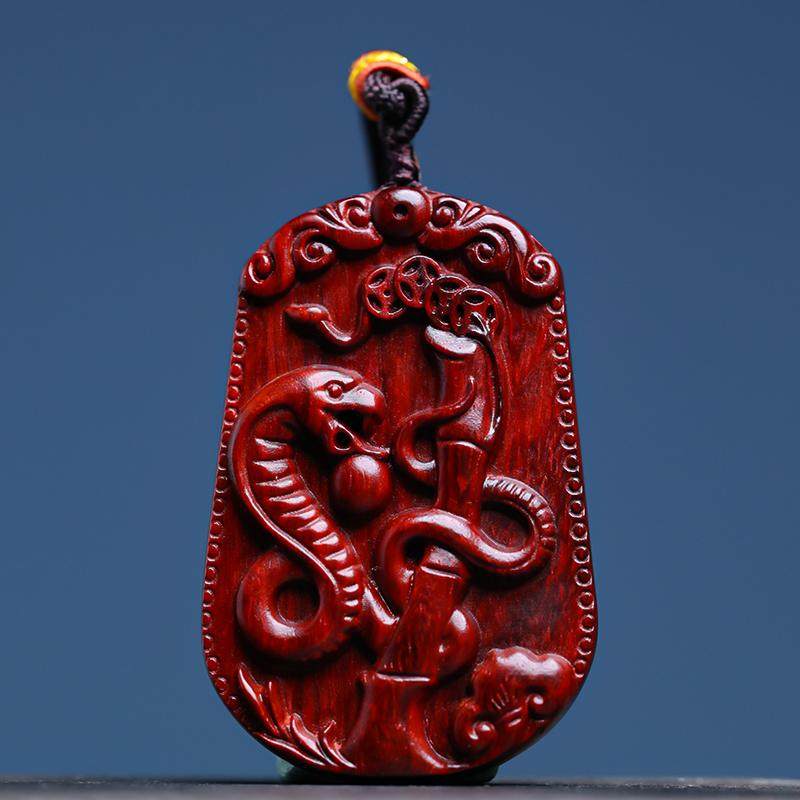 小叶紫檀十二生肖吊坠属相挂件虎马狗虎兔龙檀木雕刻项链挂件男女