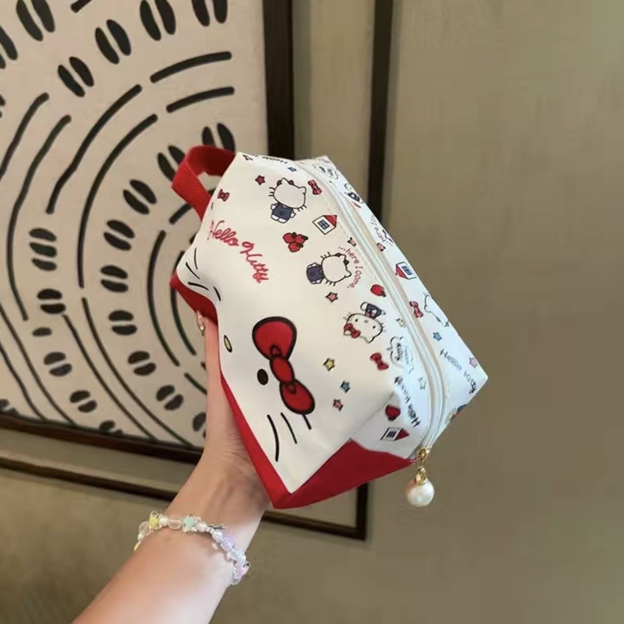 猫咪化妆包旅行包大容量可爱猫咪化妆品收纳包手拿可爱卡通kitty
