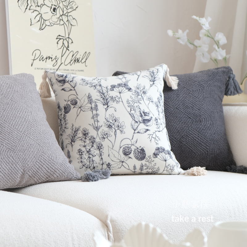 灰色花卉田园抱枕日式法式花朵抱枕客厅沙发靠垫靠枕北欧靠包复古