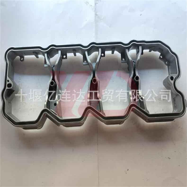 直销4938660康明斯ISDE四缸发动机摇臂室C4938660/4938660