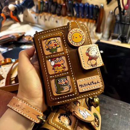 蜡笔小新皮质活页A7手账本可爱复古卡通高颜值记事本便携笔记本