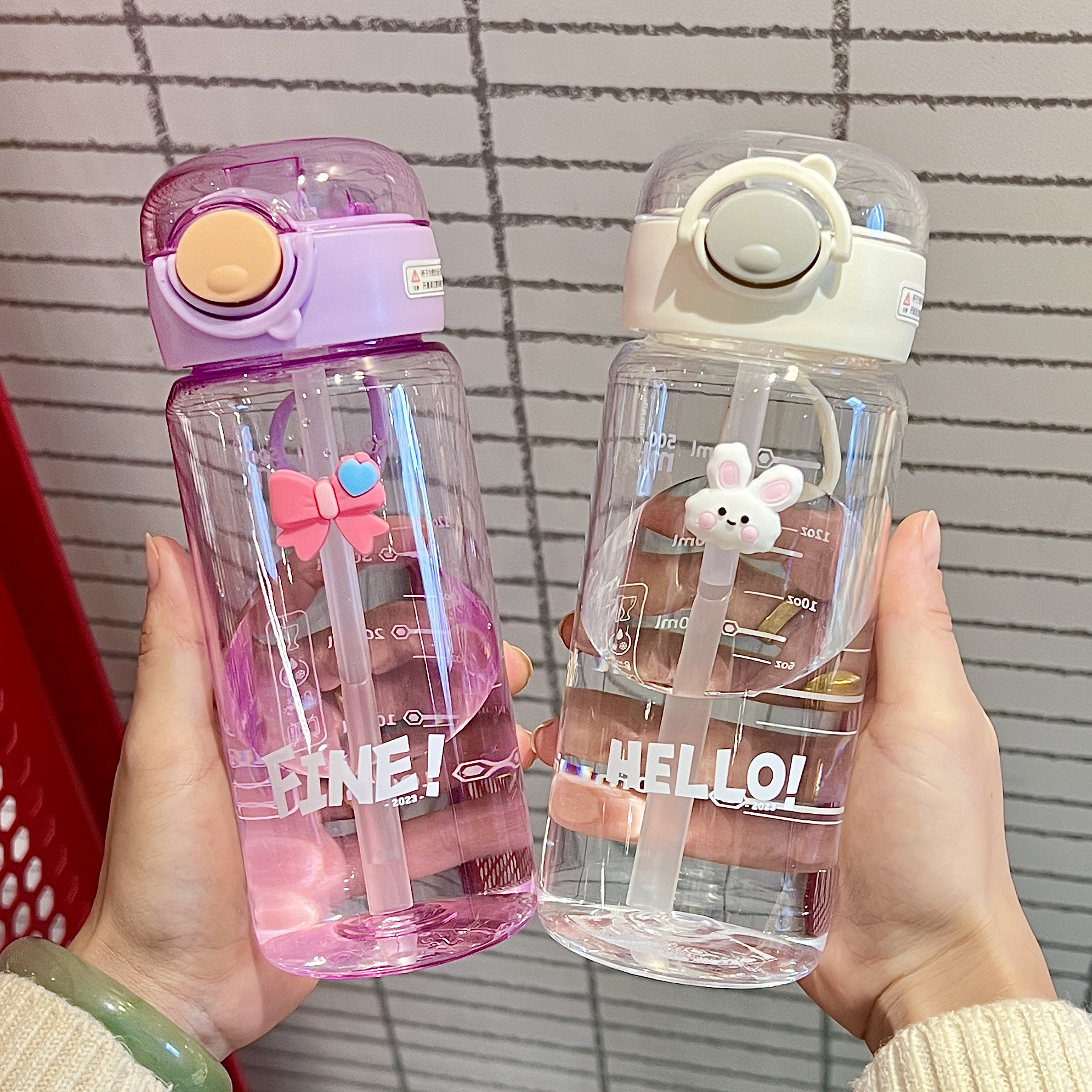 儿童水杯上学专用夏天女孩小学生吸管杯子女生新款食品刻度水壶图片