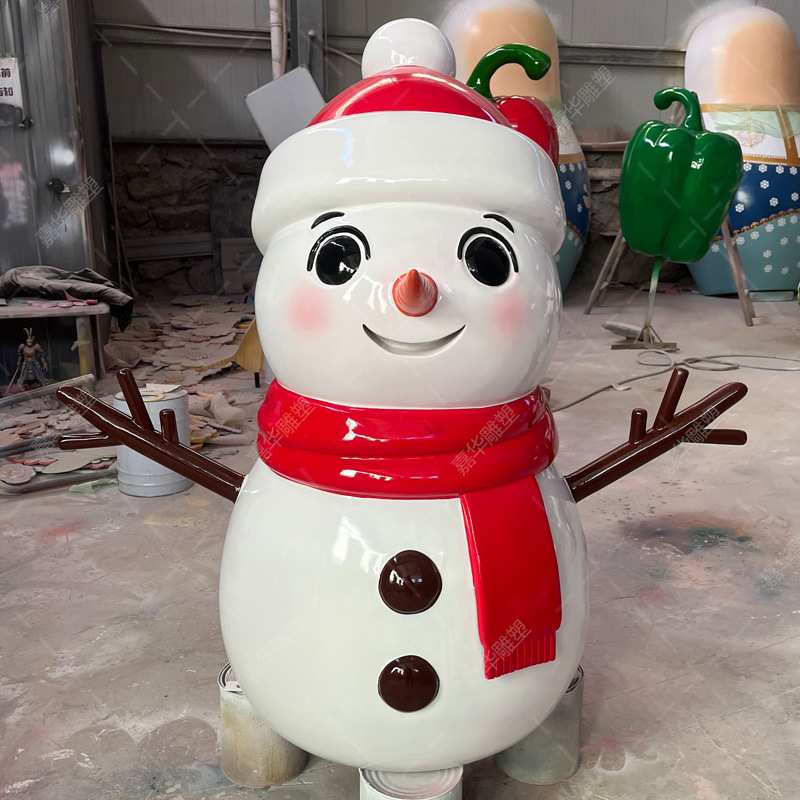 圣诞主题装饰摆件卡通玻璃钢雪人雕塑定制户外雪人商场美陈树脂