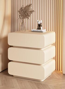 QHM801奶油风极简实木床头柜卧室简约现代皮质床边柜小型三层三抽