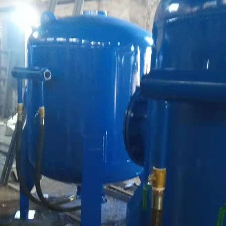 程煤移动开放式喷砂机小型钢结构除锈设备自动喷砂机