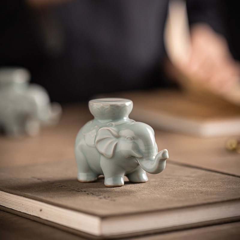 汝窑茶器盖置茶宠摆件陶瓷盖碗紫砂壶盖托精品可养茶配件小象盖置