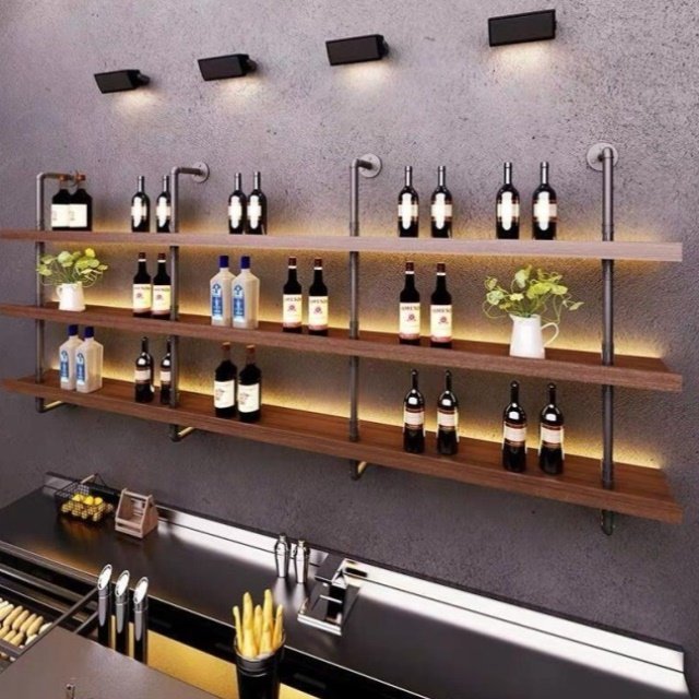 墙上酒架餐厅酒吧烧烤店吧台壁挂式靠墙铁艺多层实木置物架子定制