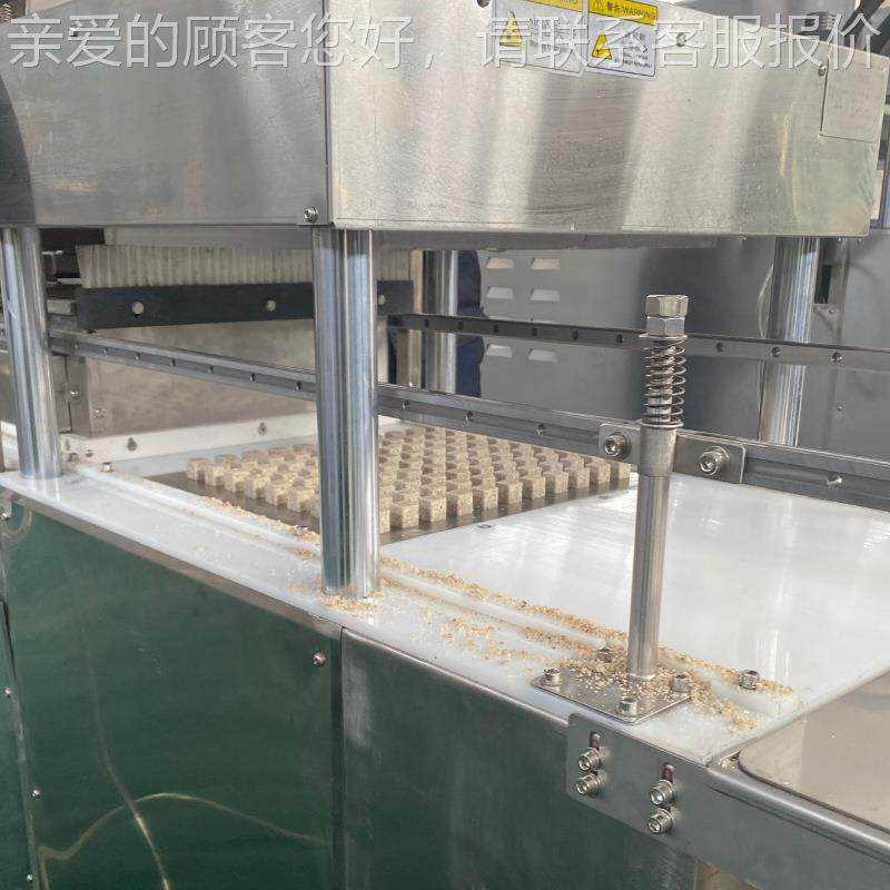 机卵磷压块机 宠物食品成脂型292薄 压力厚可调 形状可定