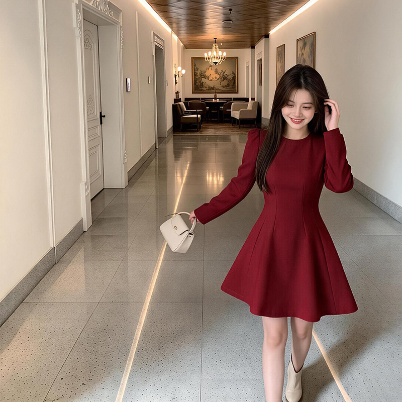红色长袖连衣裙子女早春秋季法式气婚礼服新娘敬酒服收腰显瘦短裙