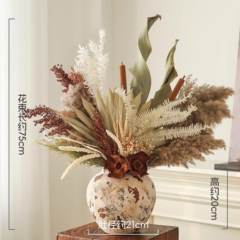 餐桌边柜干花陶瓷装饰品