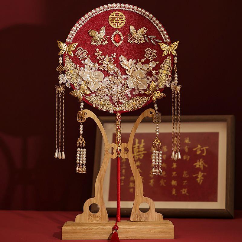 中式喜扇秀禾团扇新娘结