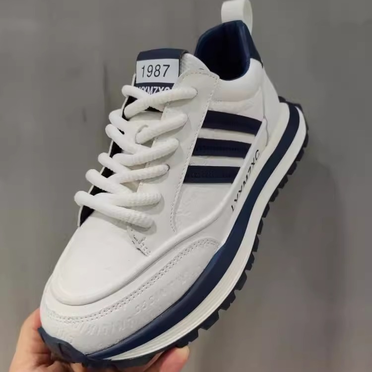 春季新款韩版厚底休闲鞋条纹撞色百搭男士皮面增高运动鞋舒适气质