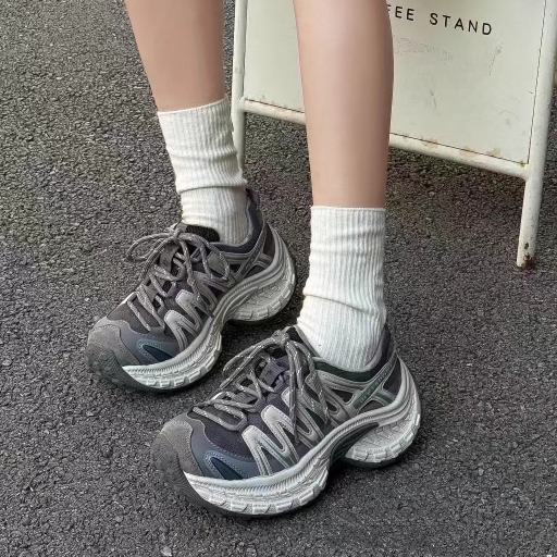 艾模儿2025新款女鞋秋冬厚底增高休闲鞋女百搭真皮松糕老爹鞋