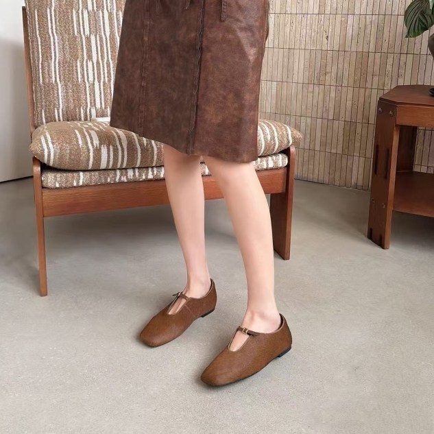 艾模儿26春夏季新款法式复古风反绒皮玛丽珍鞋女平底一字扣方头鞋,女鞋,玛丽珍鞋,淘宝优惠券,粉丝福利购,淘宝优惠卷