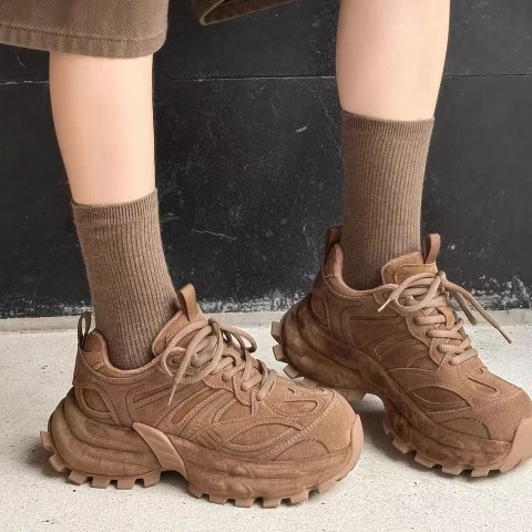 艾模儿2025秋冬女鞋新款老爹鞋厚底增高休闲鞋女百搭真皮系带皮面