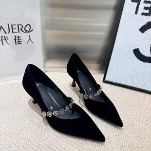 佳人女鞋26春季新款优雅风黑色尖头浅口单鞋女水钻百搭气质细跟