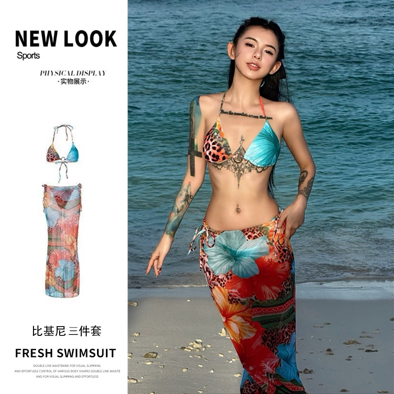 泳衣女比基尼三件套性感辣妹禁欲