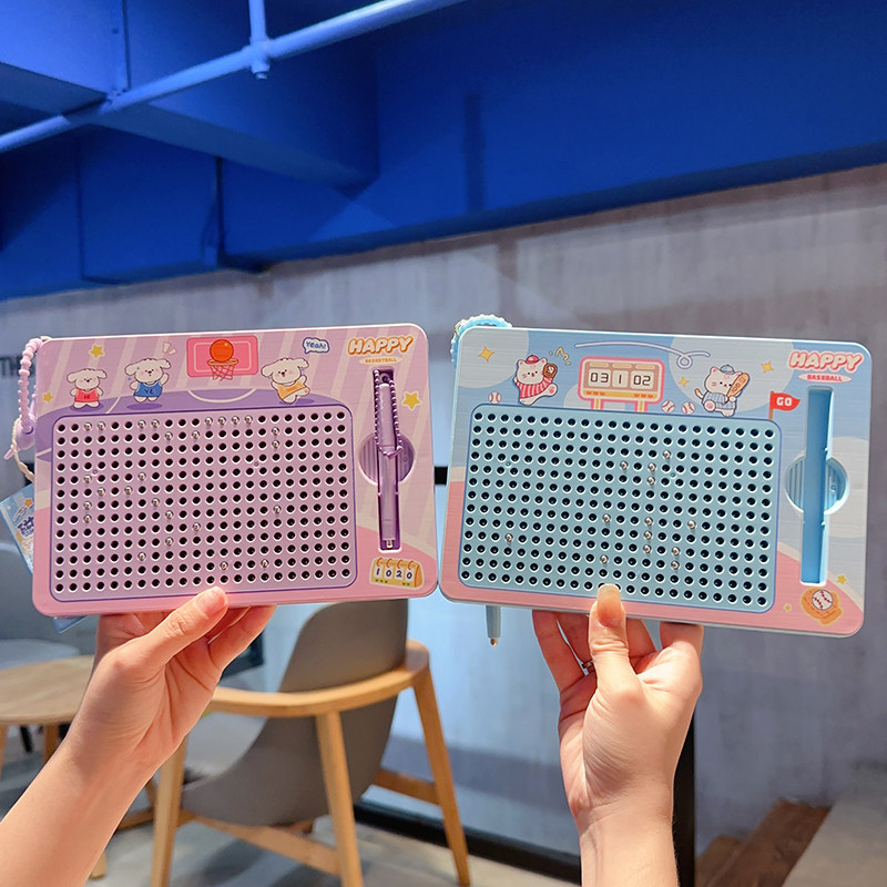 卡通创意元气运动会解压磁吸钢珠画板大号玩具钥匙扣书包挂件批发