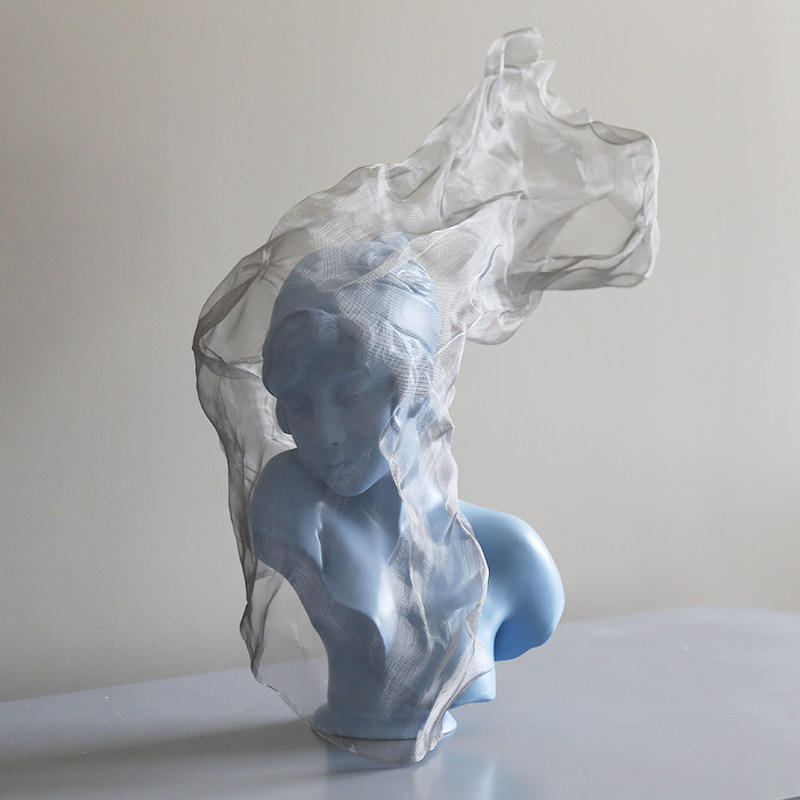 法式金属面纱女孩雕像蓝色艺术品雕塑创意玄关客厅电视柜家居摆件