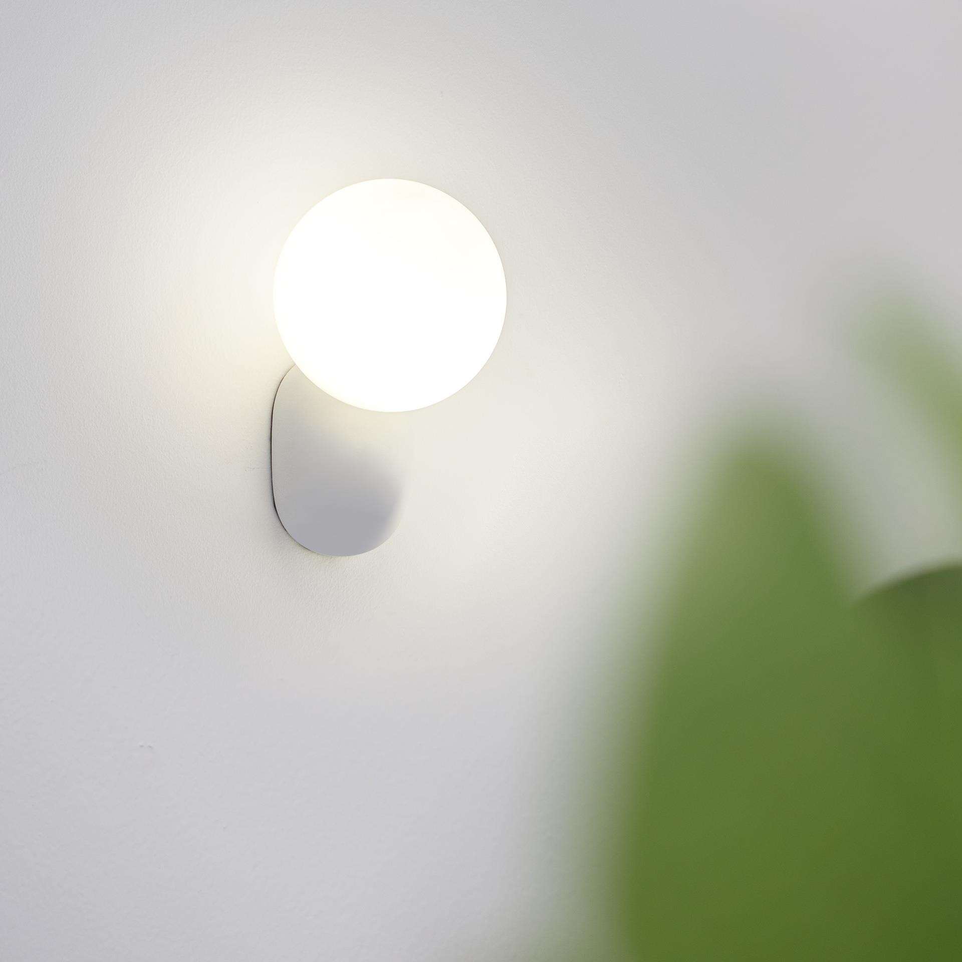 北欧奶油风卧室床头小壁灯现代简约玄关过道沙发圆球小奶豆装饰灯