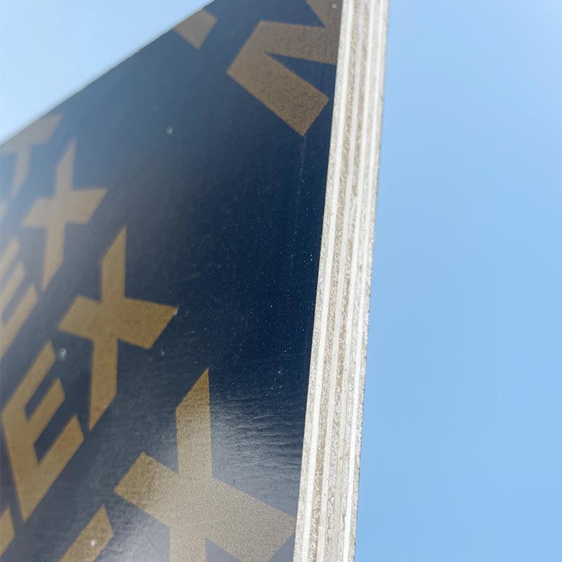 覆膜板多层板黑色清水建筑模板支撑木工地木板胶合板木条厂家