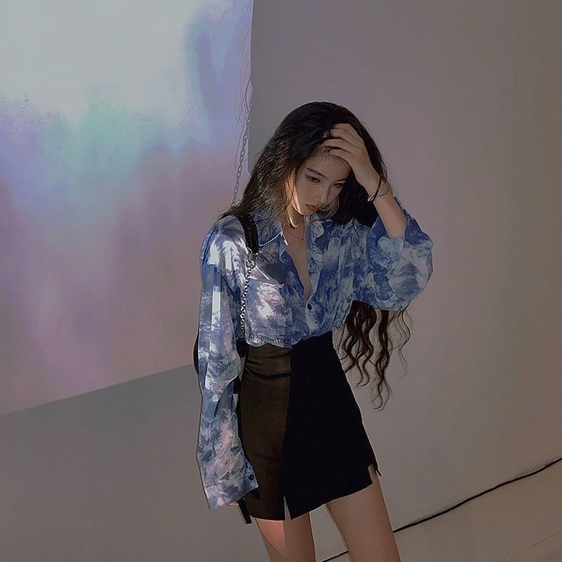 2025年雪纺设计感衬衫上衣+黑色显瘦高腰A字短裙两件式套装女潮春