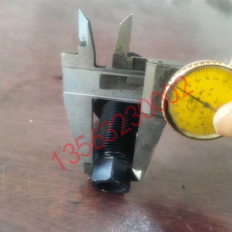 机床设备调平螺栓 加工中心地脚调整螺丝 M30*2空心调质发黑螺栓