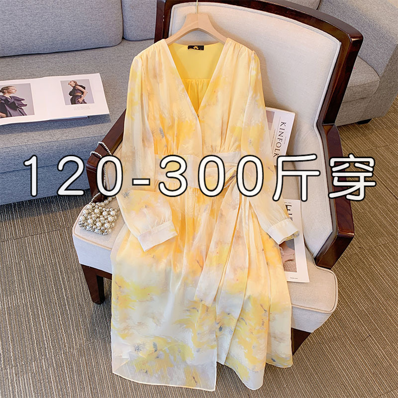 特大码长袖雪纺连衣裙女200斤胖MM气质v领碎花裙300胖X人秋季a字