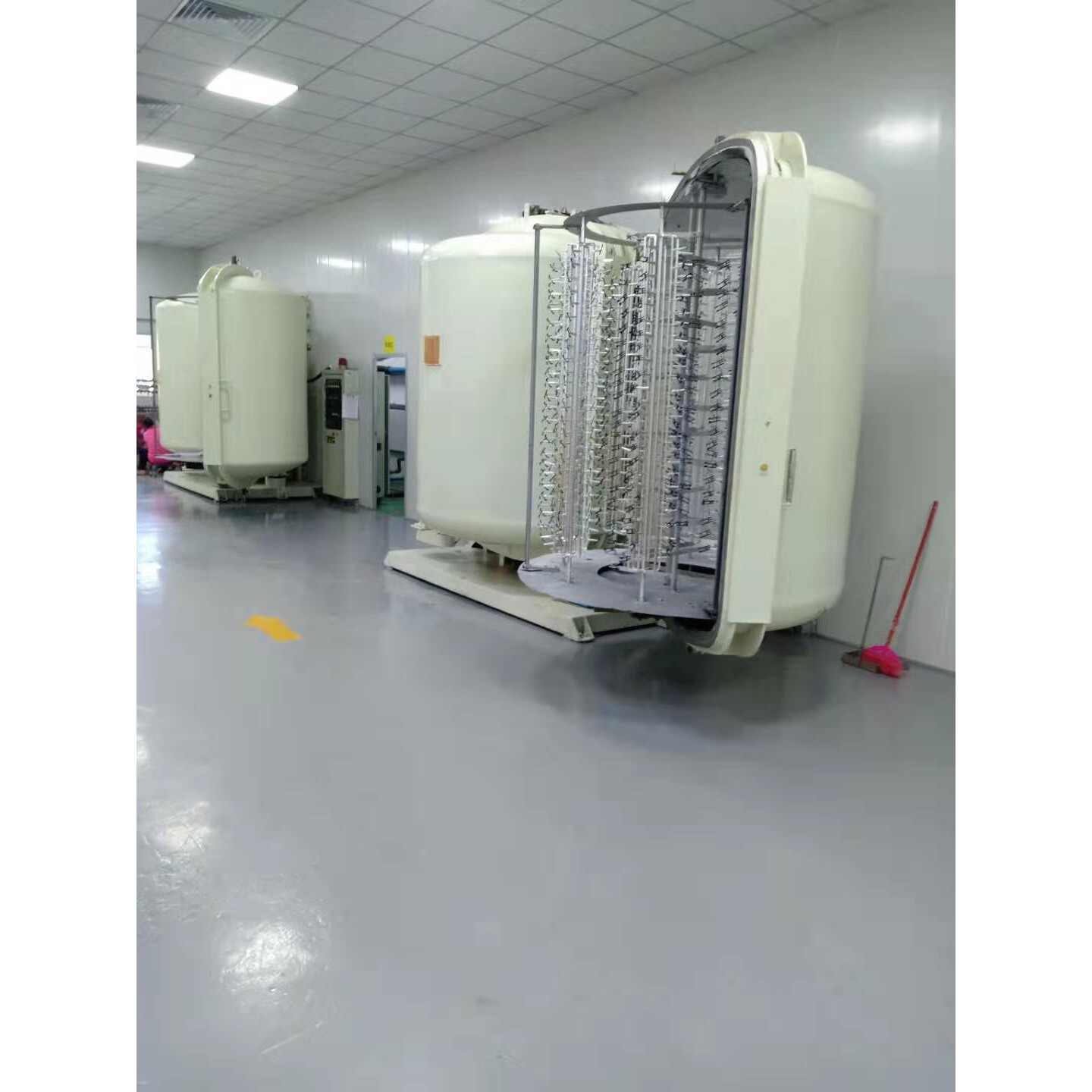 真空镀膜设备 磁控溅射真空镀膜机,玻璃陶瓷电镀机AF防指纹设备