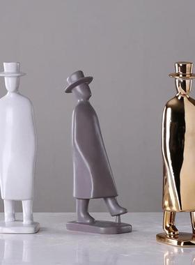 北欧人物行走摆件样板房办公室装饰品客厅酒柜设计师雕塑软装摆设