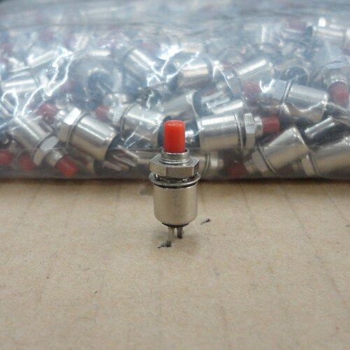 小型按钮 DS-402 常开按钮 5MM 红