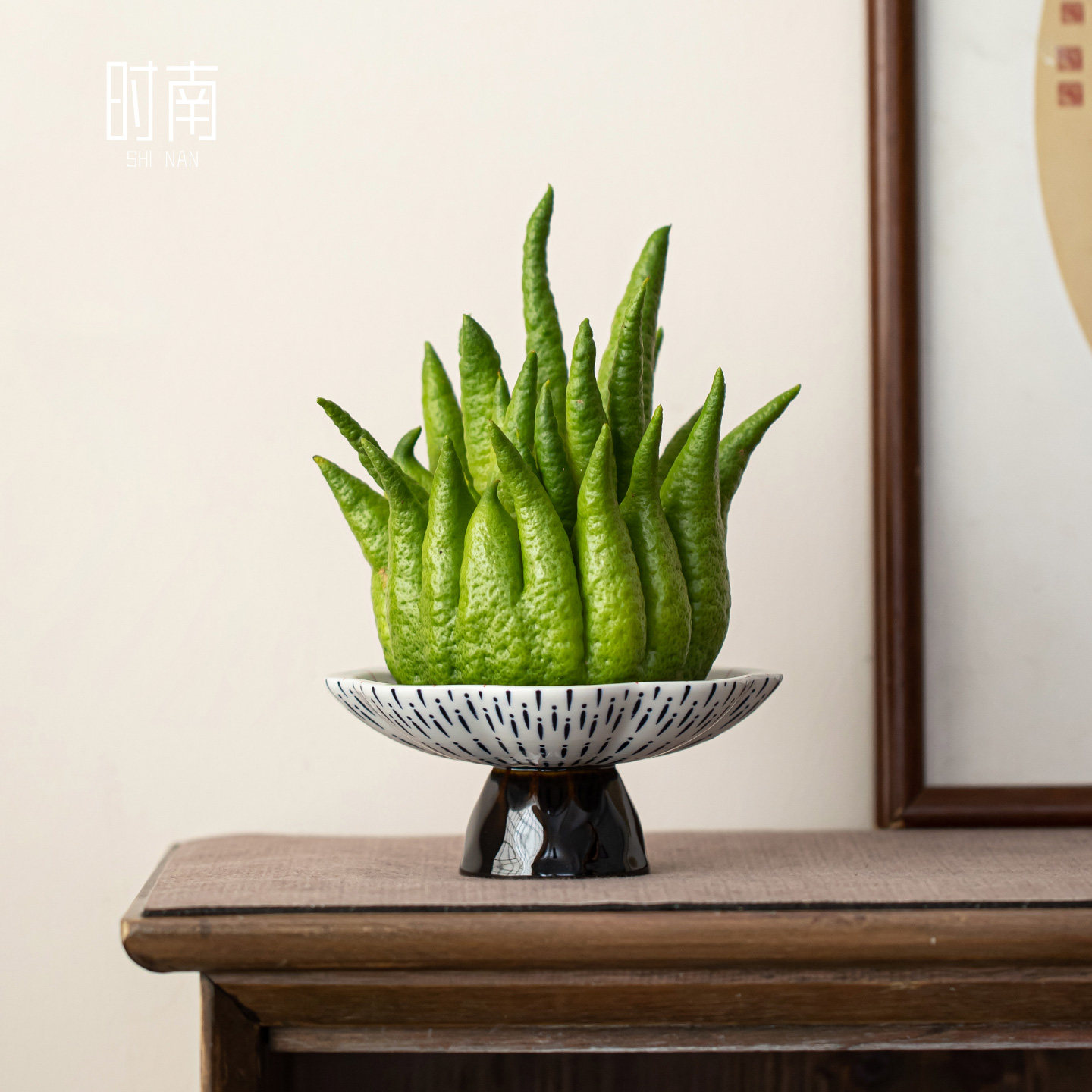 时南中式高脚青花瓷佛手柑托盘图片